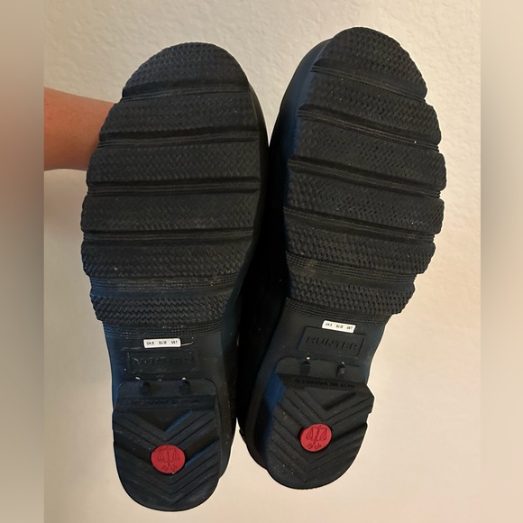 Tall Hunter Rain Boots Sz 7 - Picture 5 of 7